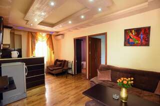 Отель Golden Eagle Ереван Люкс с 2 спальнями-16